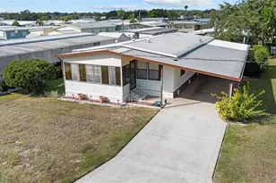 36827 Grace Ave, Zephyrhills, FL 33542 - Photo 28