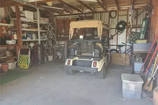 36827 Grace Ave, Zephyrhills, FL 33542 - Photo 26