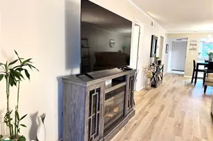 3650 Lake Bayshore Dr, Bradenton, FL 34205 - Photo 12