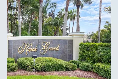 11135 Kapok Grand Circle, Madeira Beach, FL 33708 - Photo 58