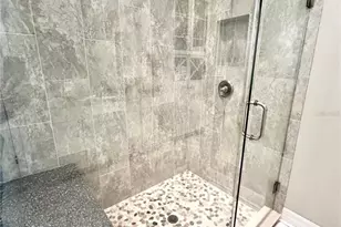 2620 Milford Berry Ln, Tampa, FL 33618 - Photo 34