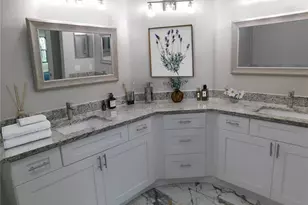 2725 Via Cipriani, Clearwater, FL 33764 - Photo 8