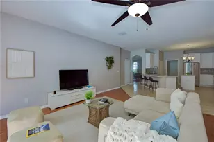 2823 Windcrest Oaks Ct, Valrico, FL 33594 - Photo 28