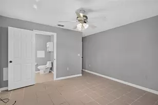 2243 Eagle Bluff Dr, Valrico, FL 33596 - Photo 40