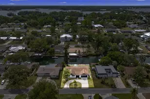 1218 SE 4th Ave, Crystal River, FL 34429 - Photo 4