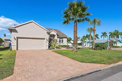 605 4th Street W, Tierra Verde, FL 33715 - Photo 32