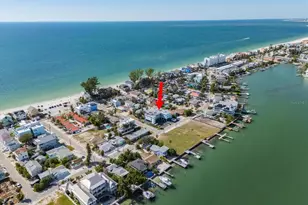 8200 Bayshore Dr, Treasure Island, FL 33706 - Photo 22