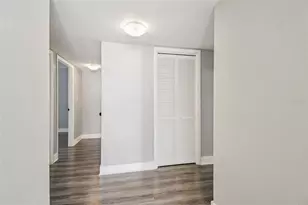 4247 Floramar Terrace, New Port Richey, FL 34652 - Photo 12