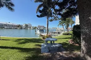 430 Larboard Way, Clearwater Beach, FL 33767 - Photo 2