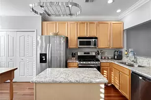 1468 Harbour Walk Rd, Tampa, FL 33602 - Photo 10