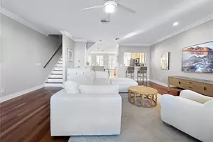 1468 Harbour Walk Rd, Tampa, FL 33602 - Photo 4