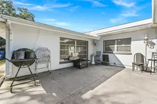 2401 26th Ave S, Saint Petersburg, FL 33712 - Photo 16