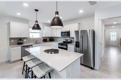 10822 Sun Drop Street, Venice, FL 34293 - Photo 2