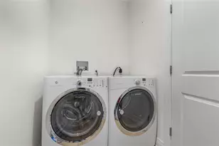 628 Cleveland St, Clearwater, FL 33755 - Photo 26