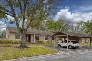 20 Sylvia Pl, Oldsmar, FL 34677 - Photo 1