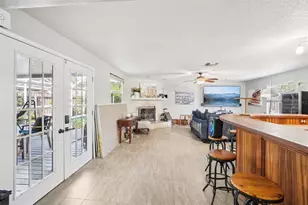 162 SE Lincoln Cir N, Saint Petersburg, FL 33703 - Photo 34