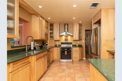 270 Belaire Court, Punta Gorda, FL 33950 - Photo 2