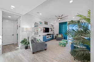 2813 Kipps Colony Dr S, Saint Petersburg, FL 33707 - Photo 14