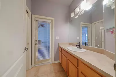1507 Mira Lago Circle, Ruskin, FL 33570 - Photo 36