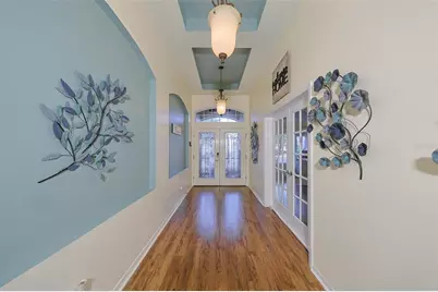 1507 Mira Lago Circle, Ruskin, FL 33570 - Photo 10