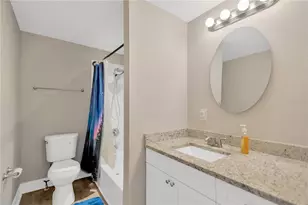 9901 N 46th St, Tampa, FL 33617 - Photo 10