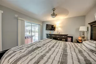 912 SE 24th Ave, Cape Coral, FL 33990 - Photo 14