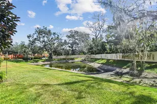 10841 Lake St Charles Blvd, Riverview, FL 33578 - Photo 38