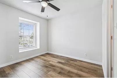 10841 Lake Saint Charles Boulevard, Riverview, FL 33578 - Photo 32