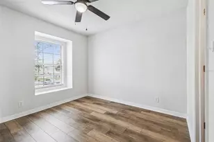 10841 Lake St Charles Blvd, Riverview, FL 33578 - Photo 32