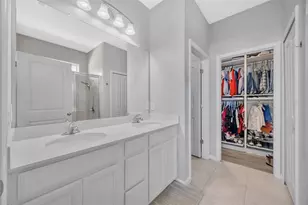 8512 Orchard Grass St, Wesley Chapel, FL 33544 - Photo 18