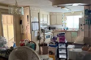 38620 Monet Dr, Zephyrhills, FL 33540 - Photo 6