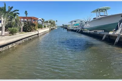 766 Saint Judes Drive N, Longboat Key, FL 34228 - Photo 28