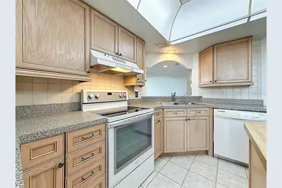 1 Key Capri #201E, Treasure Island, FL 33706 - Photo 26