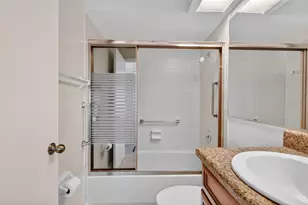 321 Windrush Loop, Tarpon Springs, FL 34689 - Photo 30