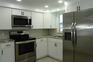 1408 Jennings Dr, Holiday, FL 34690 - Photo 8