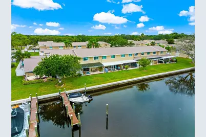 6525 Cape Sable Way NE #2, Saint Petersburg, FL 33702 - Photo 24