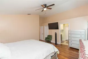 10022 Oxford Chapel Dr, Tampa, FL 33647 - Photo 42