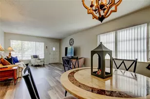 2460 Persian Dr, Clearwater, FL 33763 - Photo 4