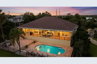 122 Waterberry Drive, Tarpon Springs, FL 34688 - Photo 2