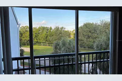 9410 Citrus Glen Place, Tampa, FL 33618 - Photo 18