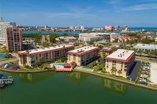 105 Island Way, Clearwater Beach, FL 33767 - Photo 42