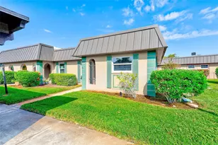 4308 Summersun Dr, New Port Richey, FL 34652 - Photo 2