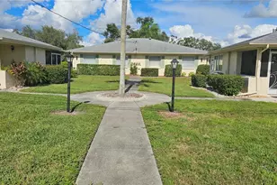 1901 Canterbury Ln, Sun City Center, FL 33573 - Photo 32