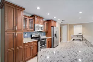 8147 Larchwood Rd, Seminole, FL 33777 - Photo 14