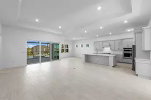 26624 Bering Dr, Englewood, FL 34223 - Photo 4