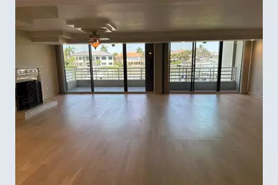 2795 Kipps Colony Drive S #101-102, Saint Petersburg, FL 33707 - Photo 12