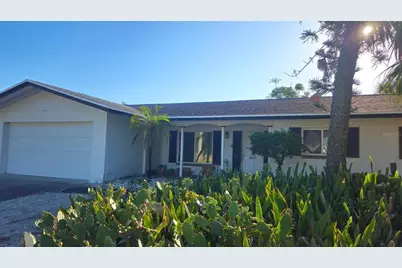 4540 Beach Drive SE, Saint Petersburg, FL 33705 - Photo 1