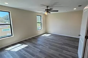 4374 Cambio Gdns Ct, Tampa, FL 33610 - Photo 14