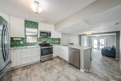 1702 E Knollwood Street, Tampa, FL 33610 - Photo 12