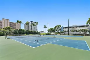 5281 Isla Key Blvd S, Saint Petersburg, FL 33715 - Photo 18